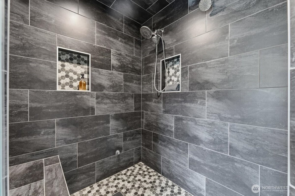 2612 Halvorson Canyon Road , Wenatchee, WA 98801