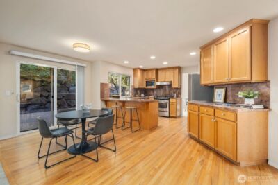 8218 126th Place SE, Newcastle, WA 98056 - Photo 13