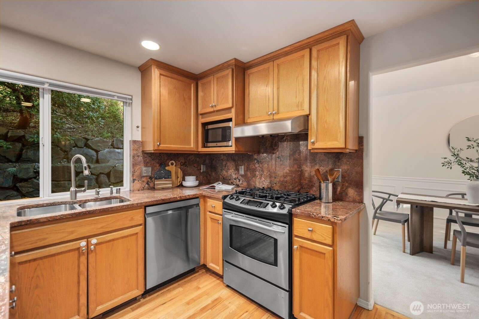 8218 126th Place SE, Newcastle, WA 98056