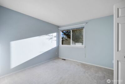 8218 126th Place SE, Newcastle, WA 98056 - Photo 29
