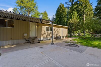 31061 W Lake Morton Drive SE, Kent, WA 98042 - Photo 32