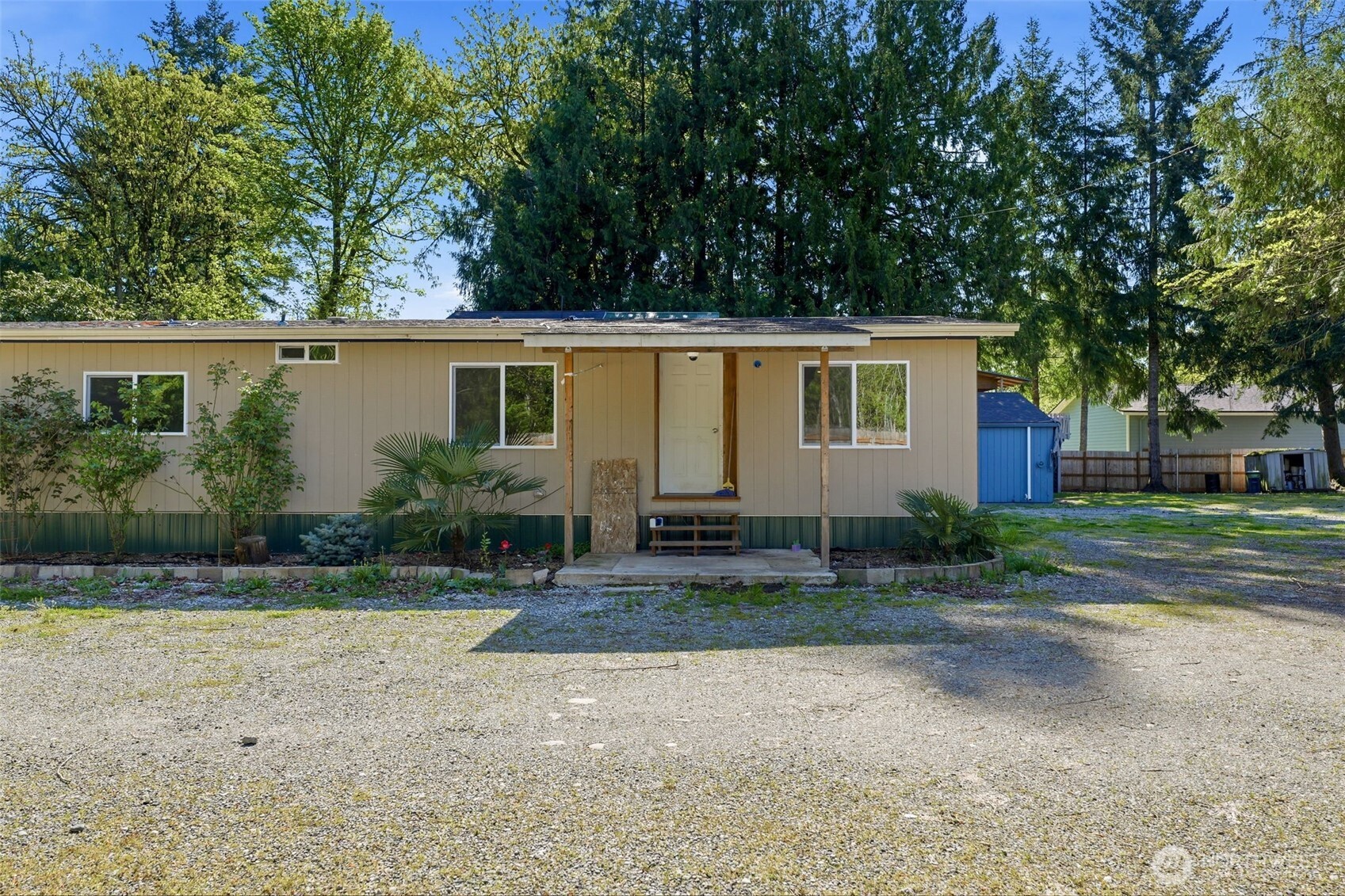 31061 W Lake Morton Drive SE, Kent, WA 98042
