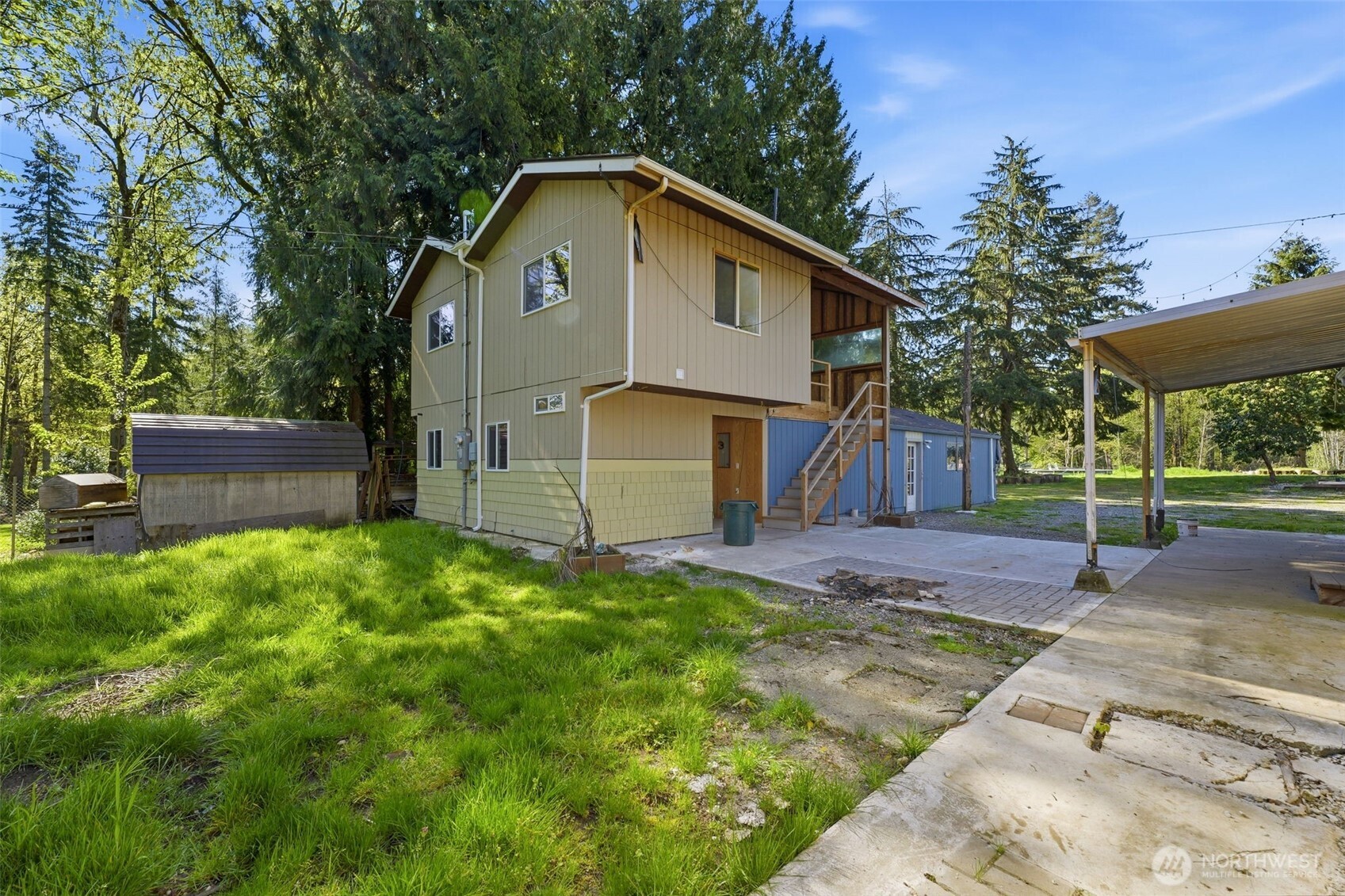 31061 W Lake Morton Drive SE, Kent, WA 98042