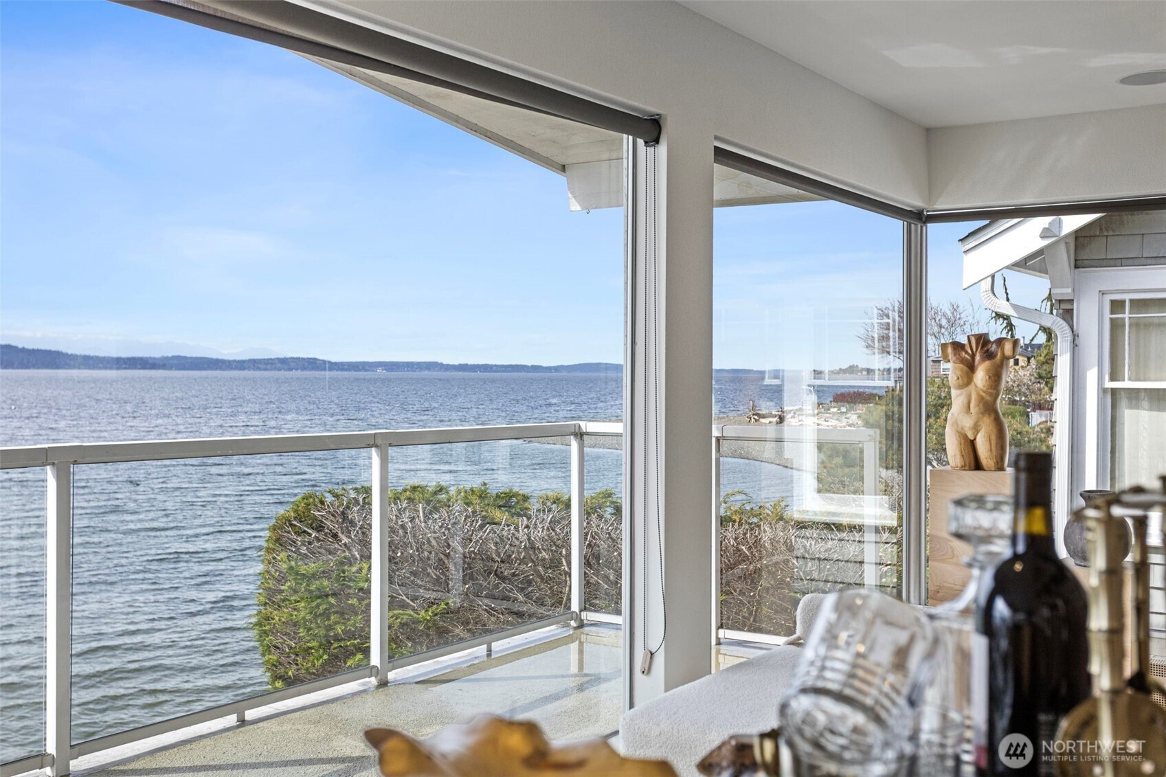 7125 Beach Drive SW, Seattle, WA 98136-2077