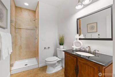 11222 NE 100th Street , Kirkland, WA 98033 - Photo 24