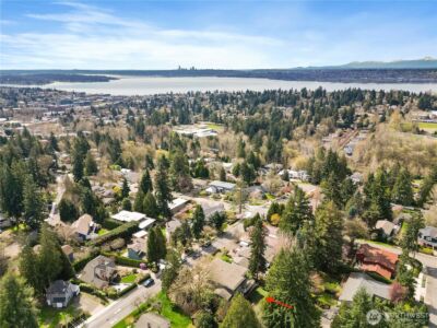 11222 NE 100th Street , Kirkland, WA 98033 - Photo 3