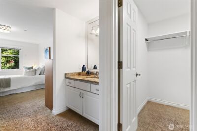 11222 NE 100th Street , Kirkland, WA 98033 - Photo 35