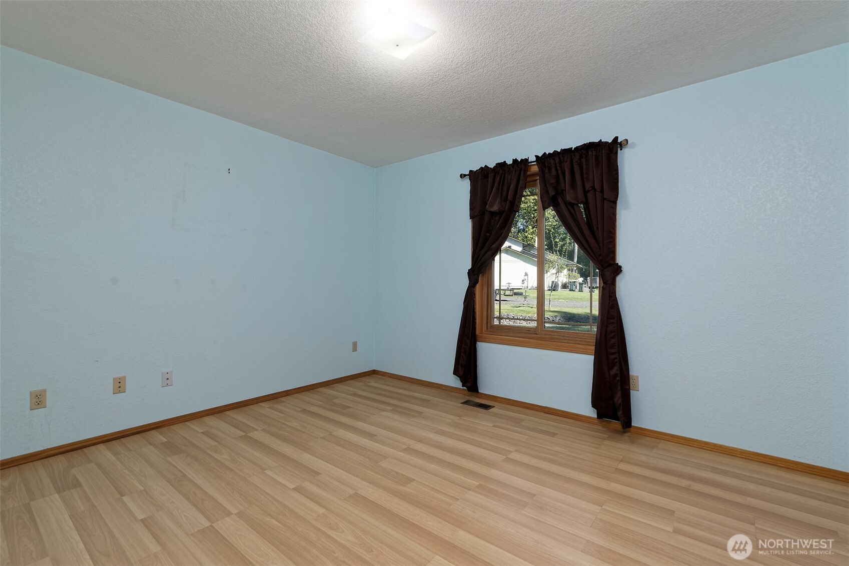 8219 Ethan Lane SW, Olympia, WA 98512
