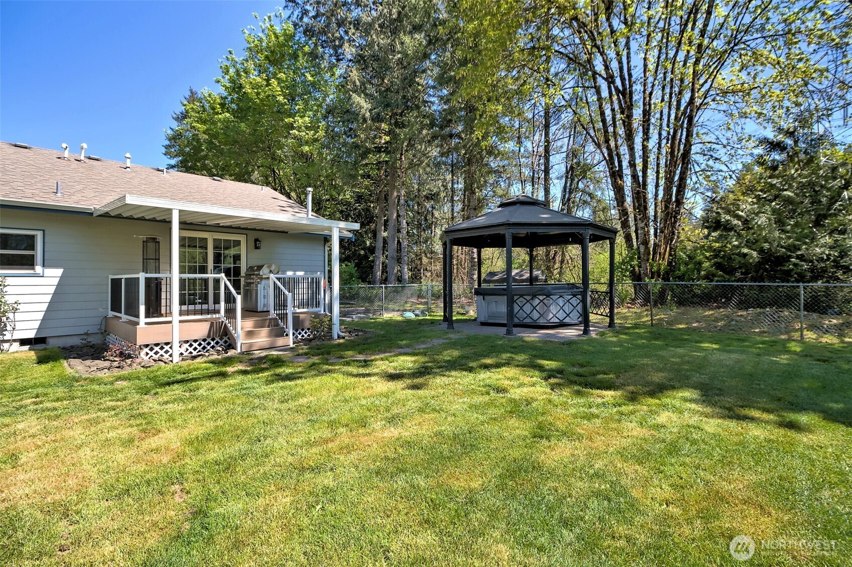 8219 Ethan Lane SW, Olympia, WA 98512