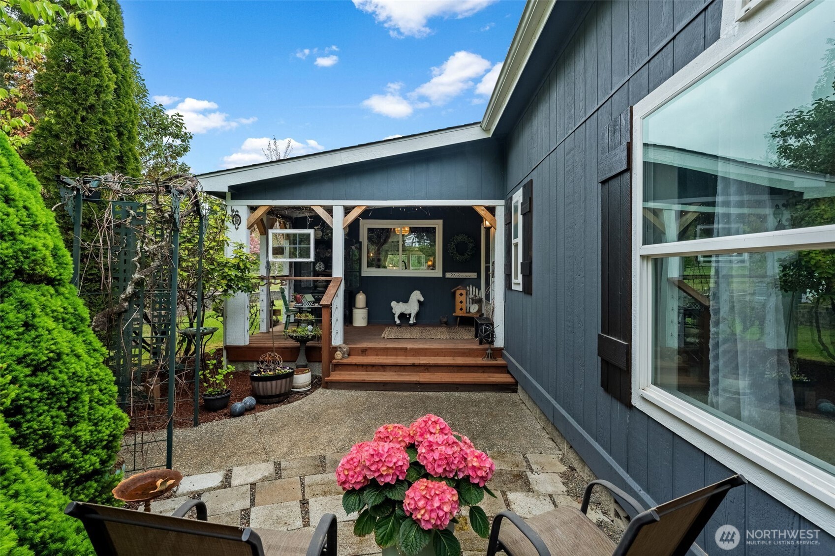 1998 NW Luoto Road , Poulsbo, WA 98370