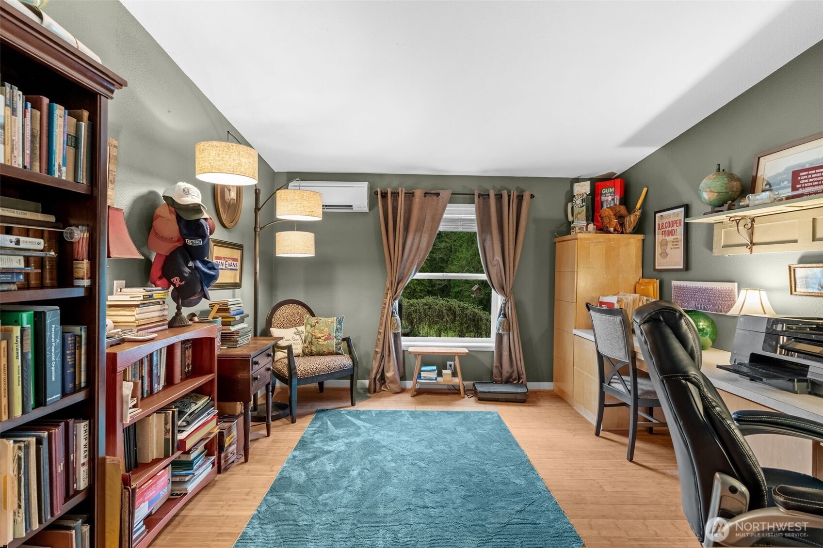 1998 NW Luoto Road , Poulsbo, WA 98370
