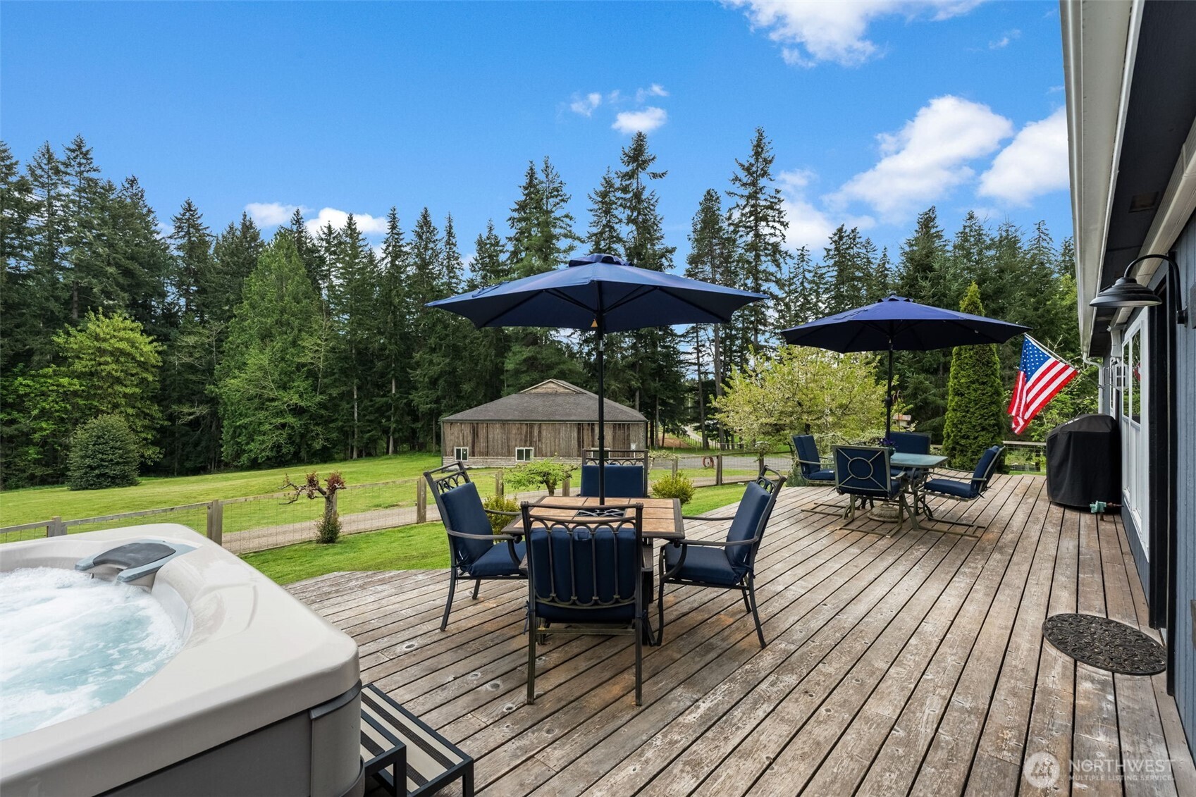 1998 NW Luoto Road , Poulsbo, WA 98370