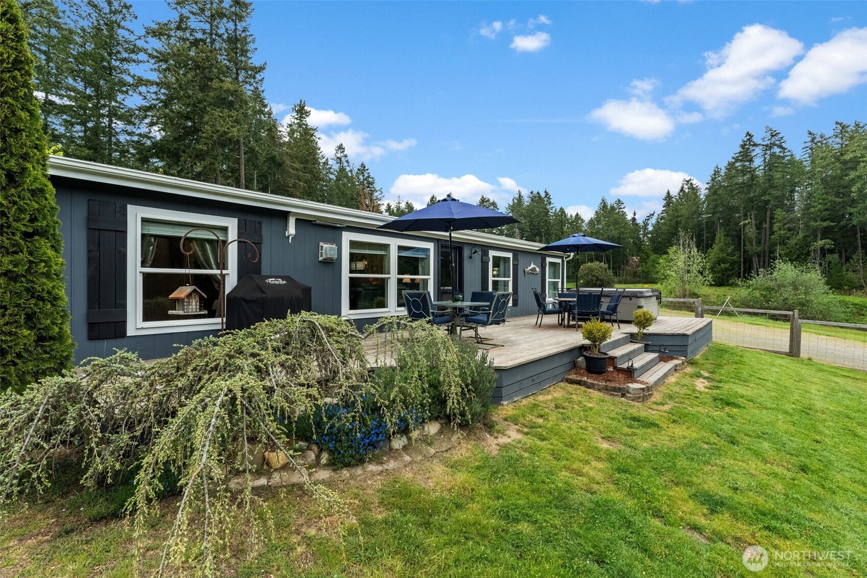 1998 NW Luoto Road , Poulsbo, WA 98370