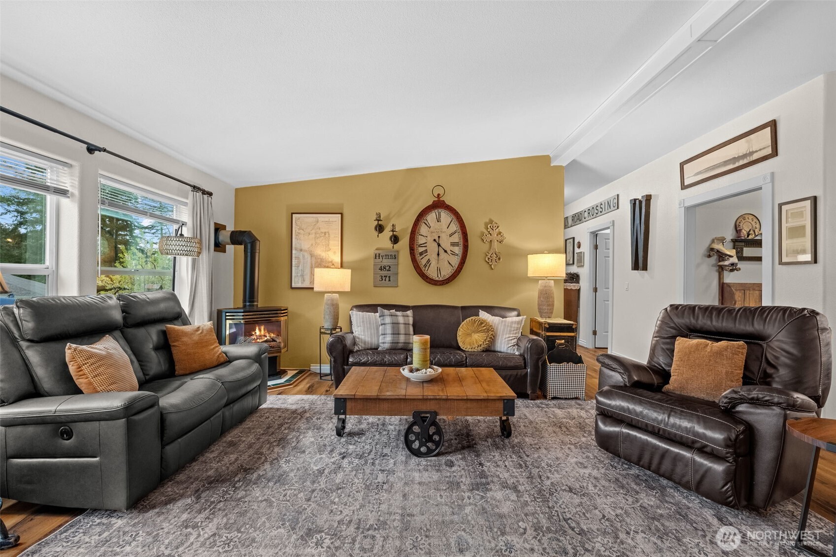1998 NW Luoto Road , Poulsbo, WA 98370