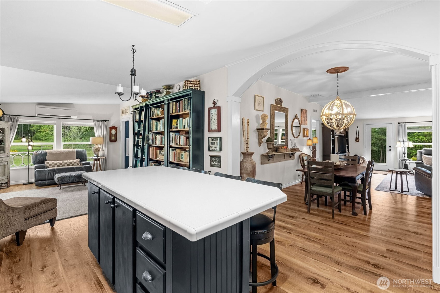 1998 NW Luoto Road , Poulsbo, WA 98370