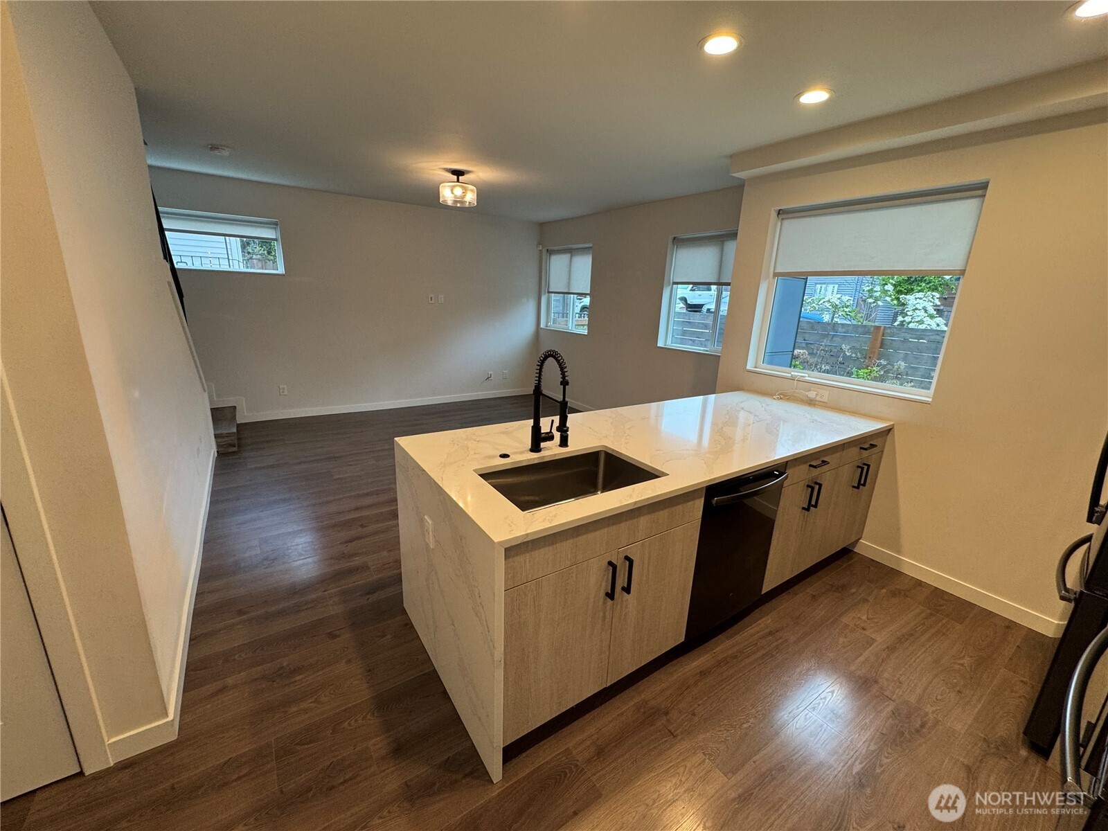 919 N 103rd Street #B, Seattle, WA 98133