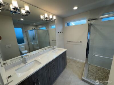 919 N 103rd Street #B, Seattle, WA 98133 - Photo 3