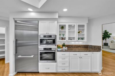 8402 SE 53rd Place , Mercer Island, WA 98040 - Photo 17