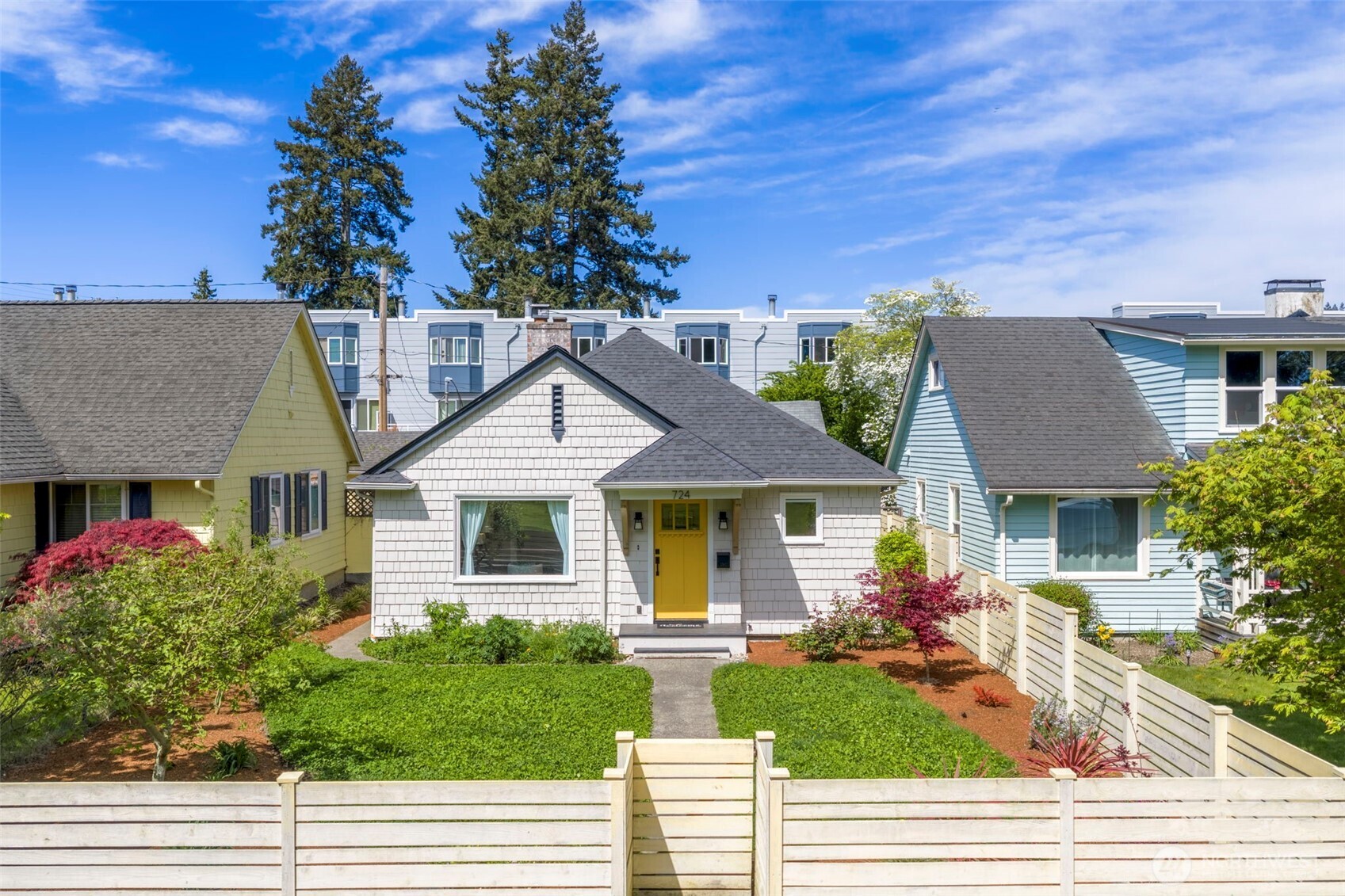 724 Park Drive , Bremerton, WA 98337
