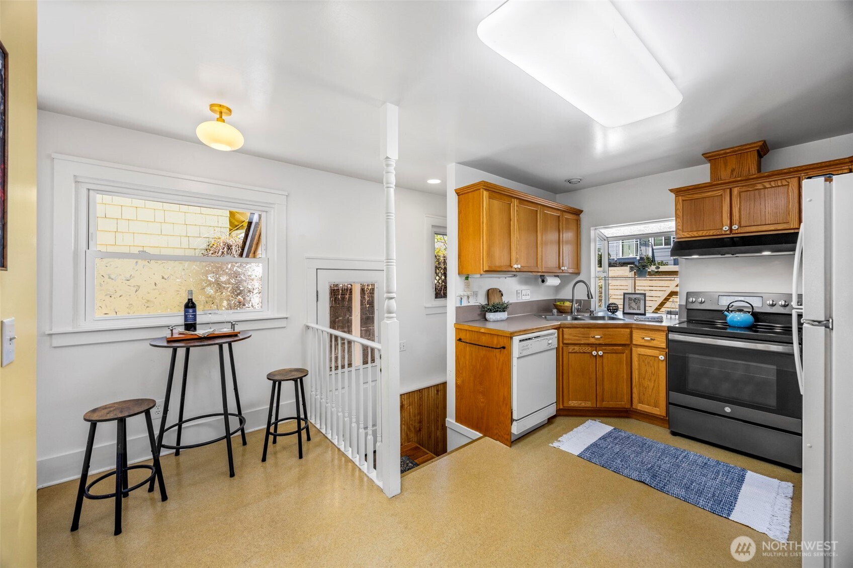 724 Park Drive , Bremerton, WA 98337
