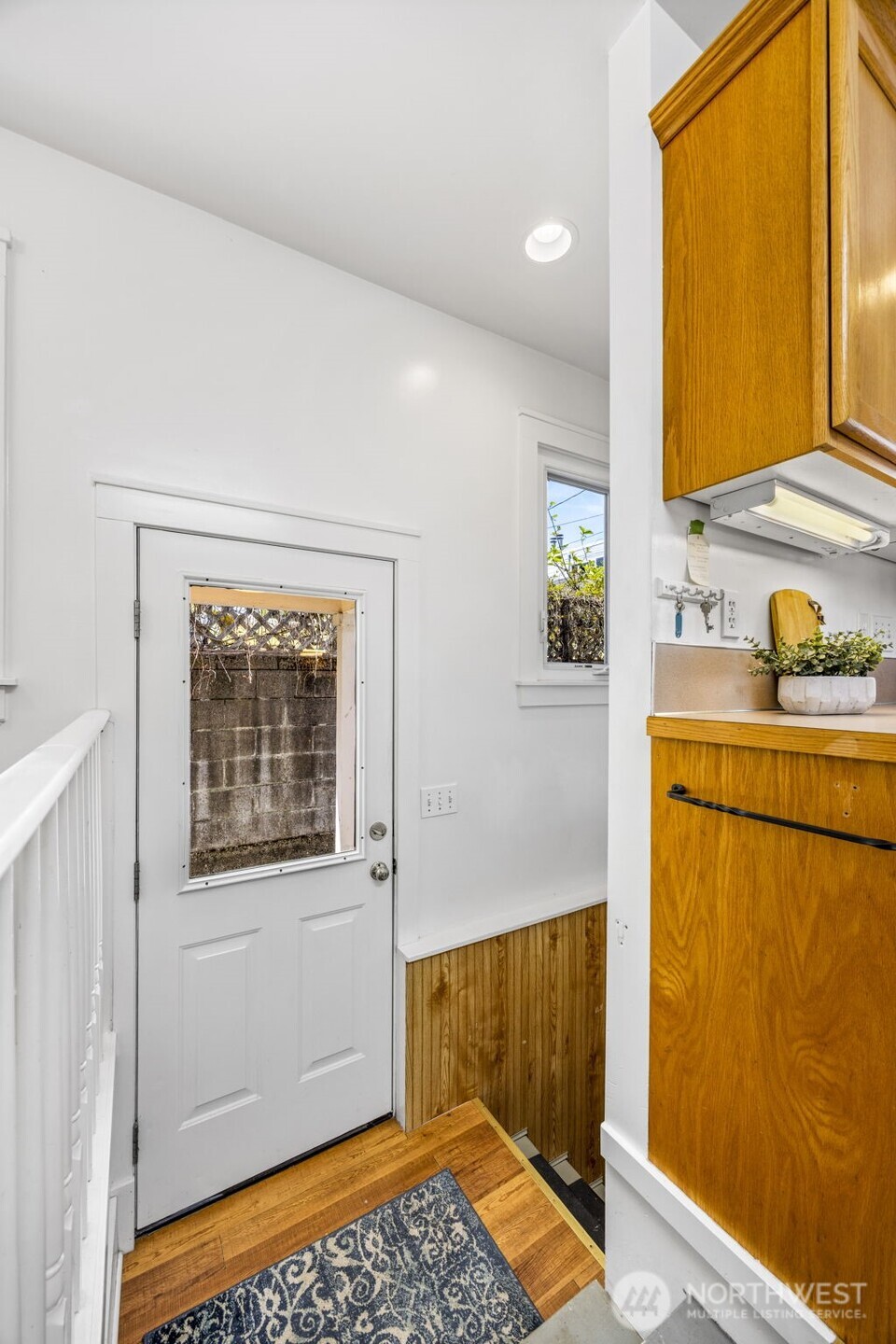 724 Park Drive , Bremerton, WA 98337