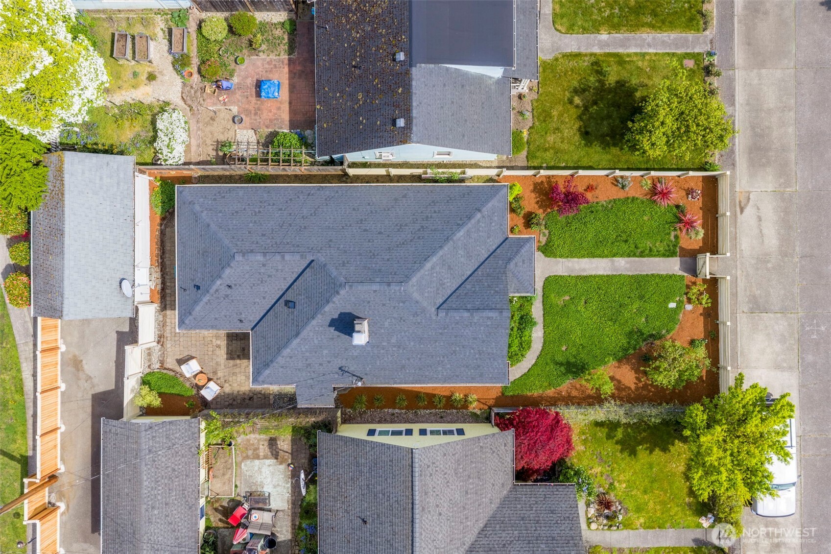 724 Park Drive , Bremerton, WA 98337