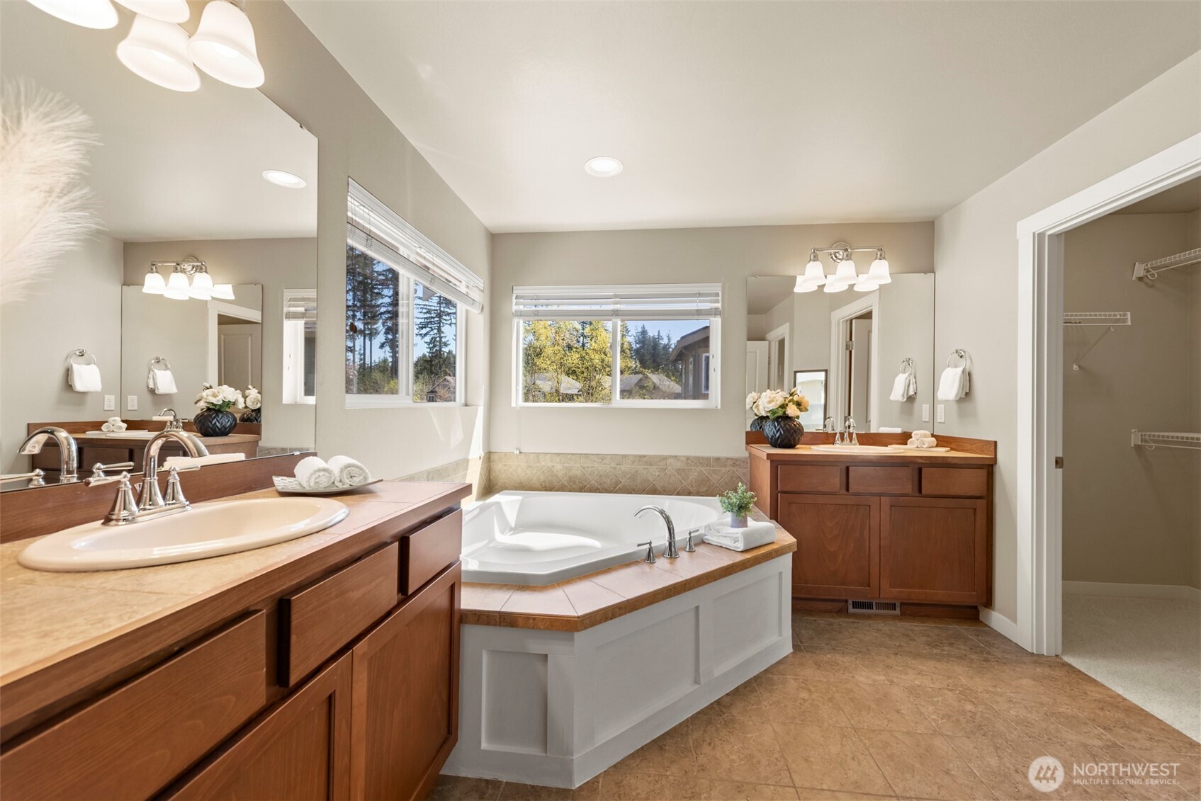 10212 242nd Avenue NE, Redmond, WA 98053
