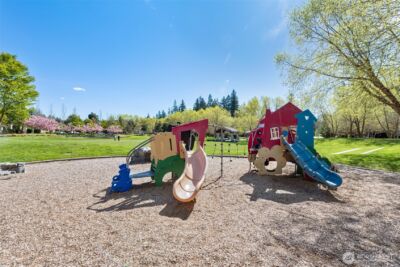10212 242nd Avenue NE, Redmond, WA 98053 - Photo 30