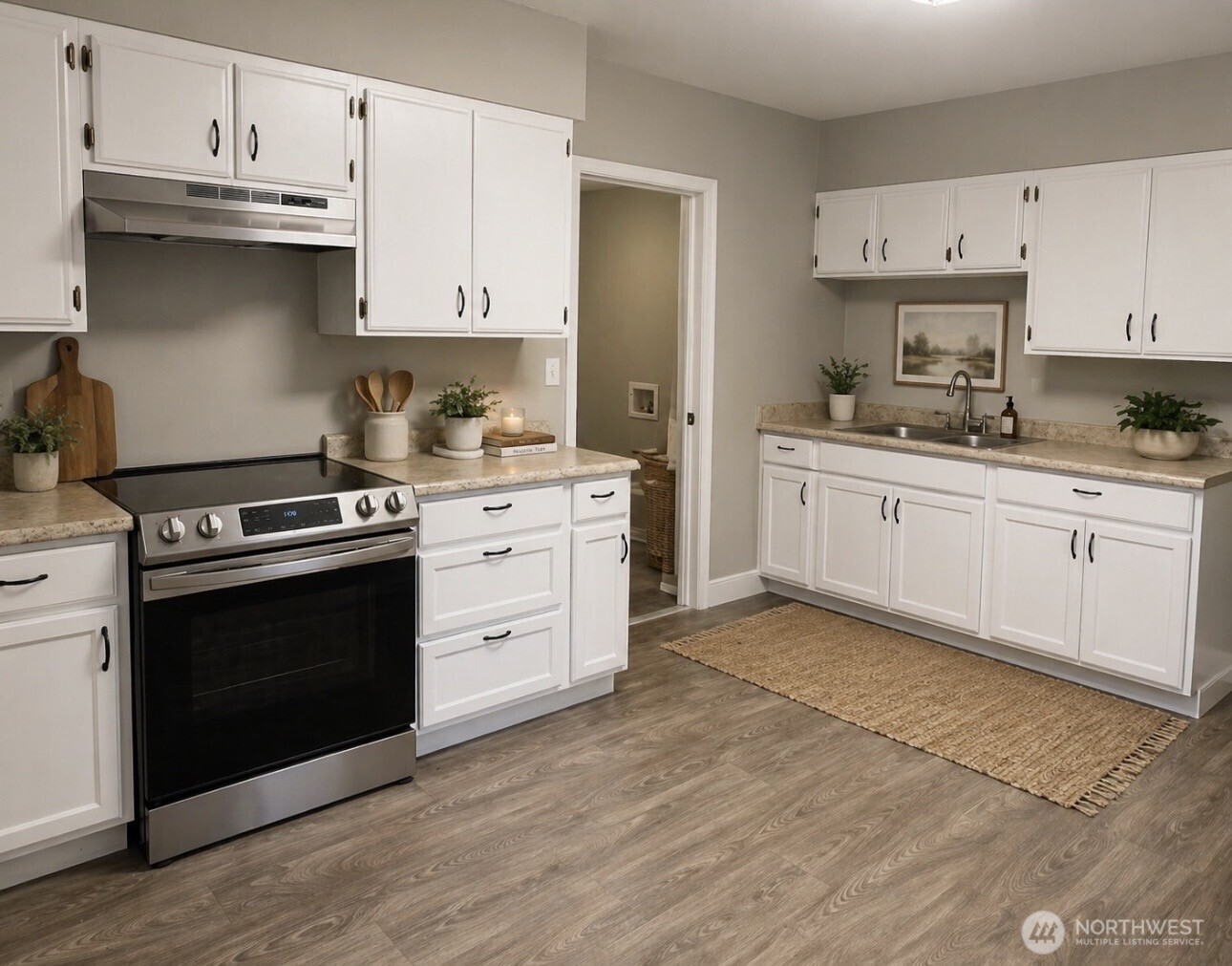 909 E 2nd Street , Aberdeen, WA 98520