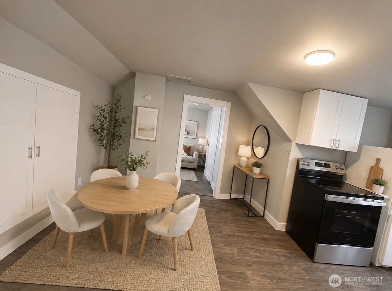 909 E 2nd Street , Aberdeen, WA 98520