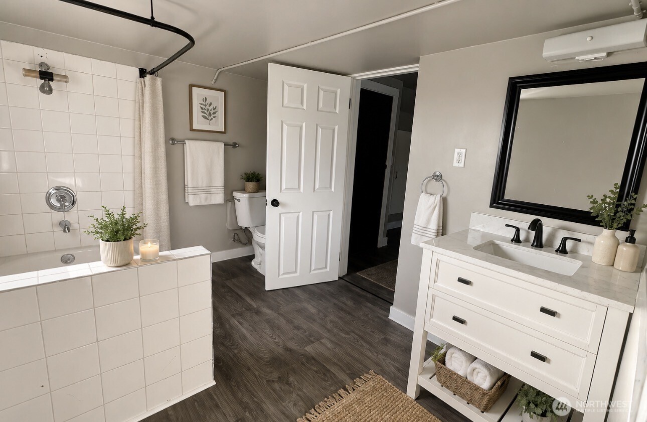 909 E 2nd Street , Aberdeen, WA 98520