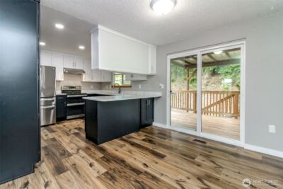 416 142nd Street Ct S, Tacoma, WA 98444 - Photo 16