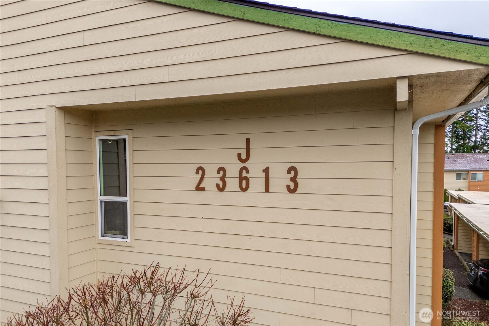 23613 112th Avenue SE #J202, Kent, WA 98031