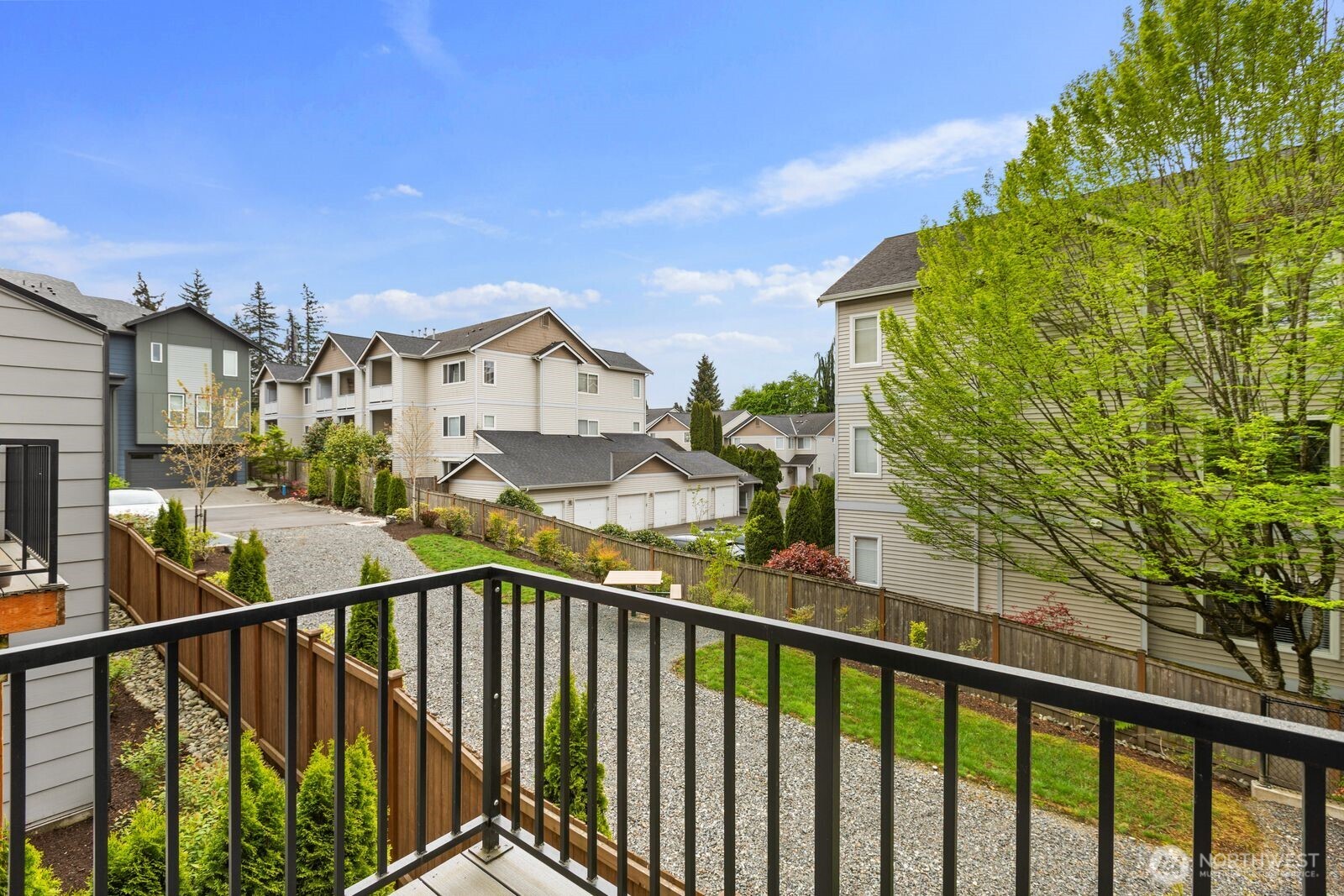 826 238th Place SE #F, Bothell, WA 98021-5137