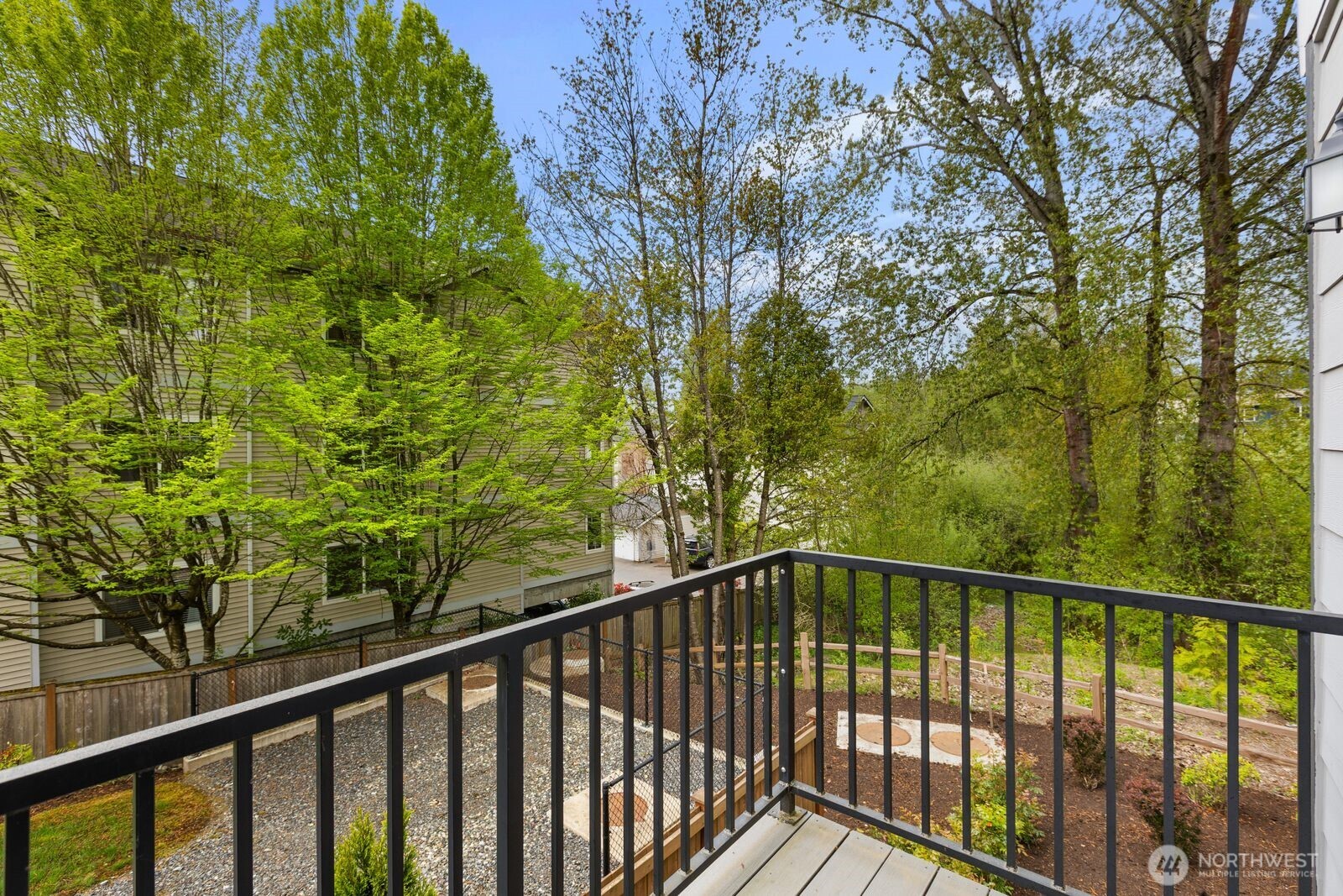 826 238th Place SE #F, Bothell, WA 98021-5137