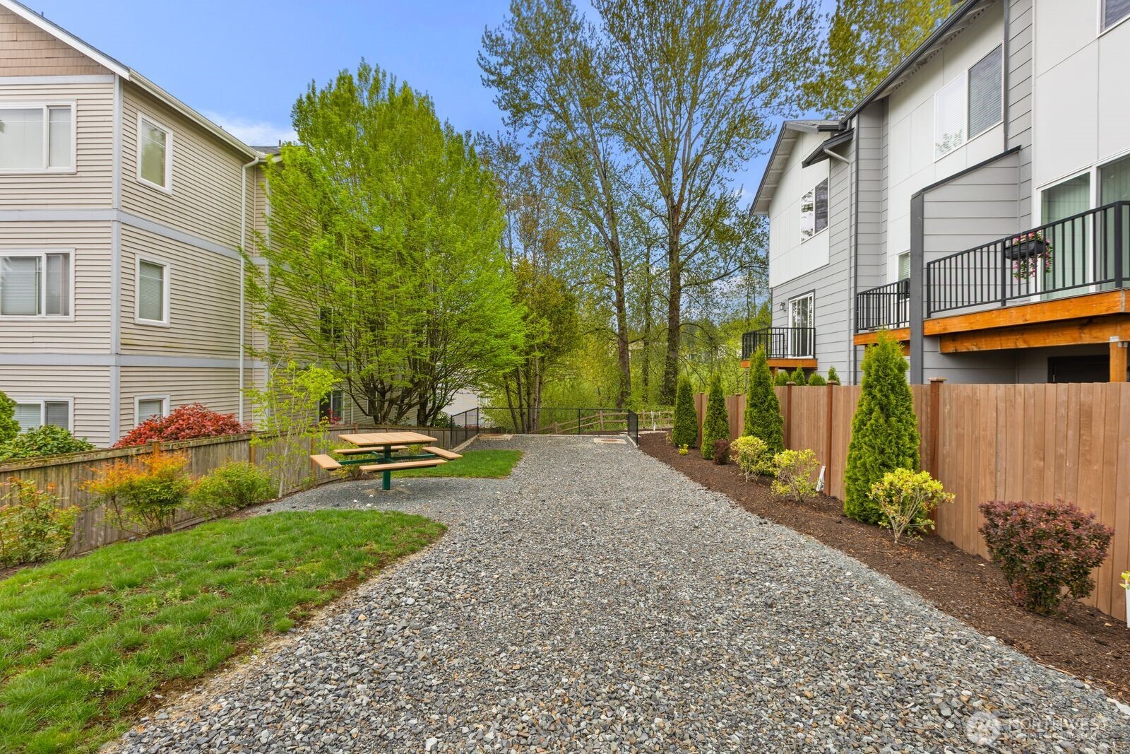826 238th Place SE #F, Bothell, WA 98021-5137