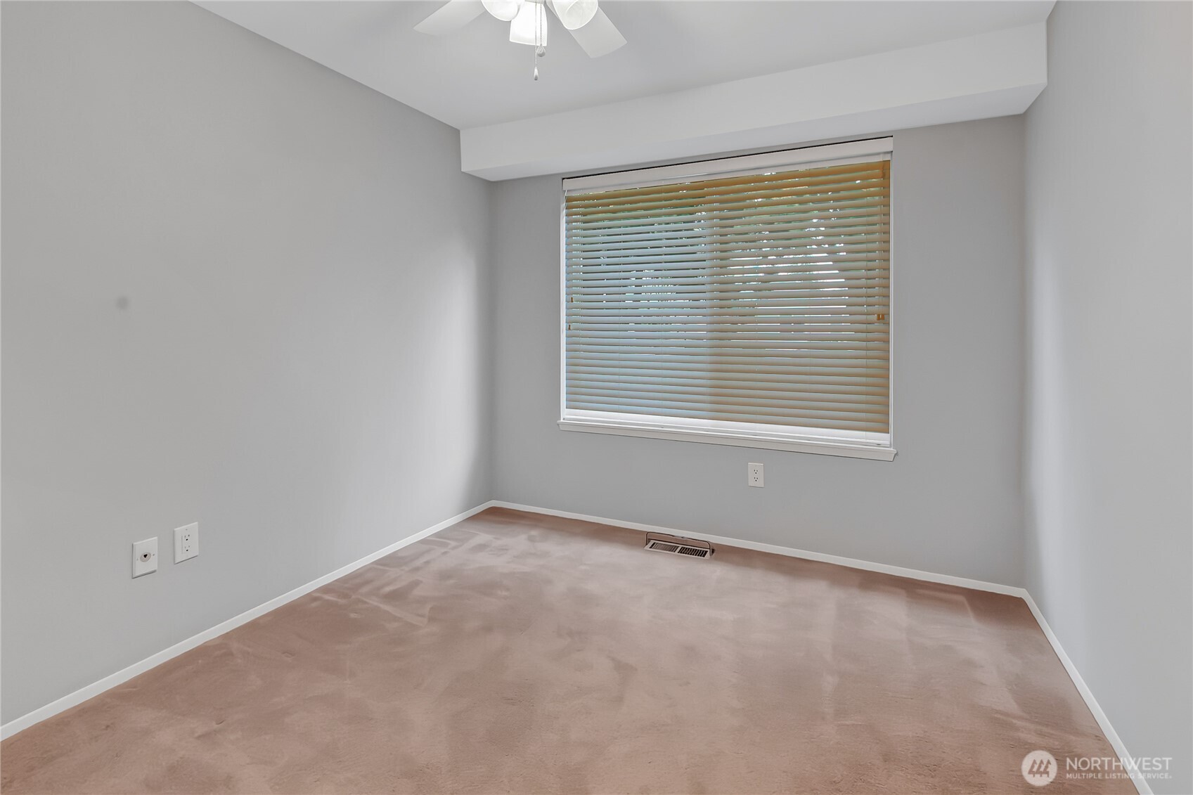 8610 Onyx Drive SW #D, Lakewood, WA 98498