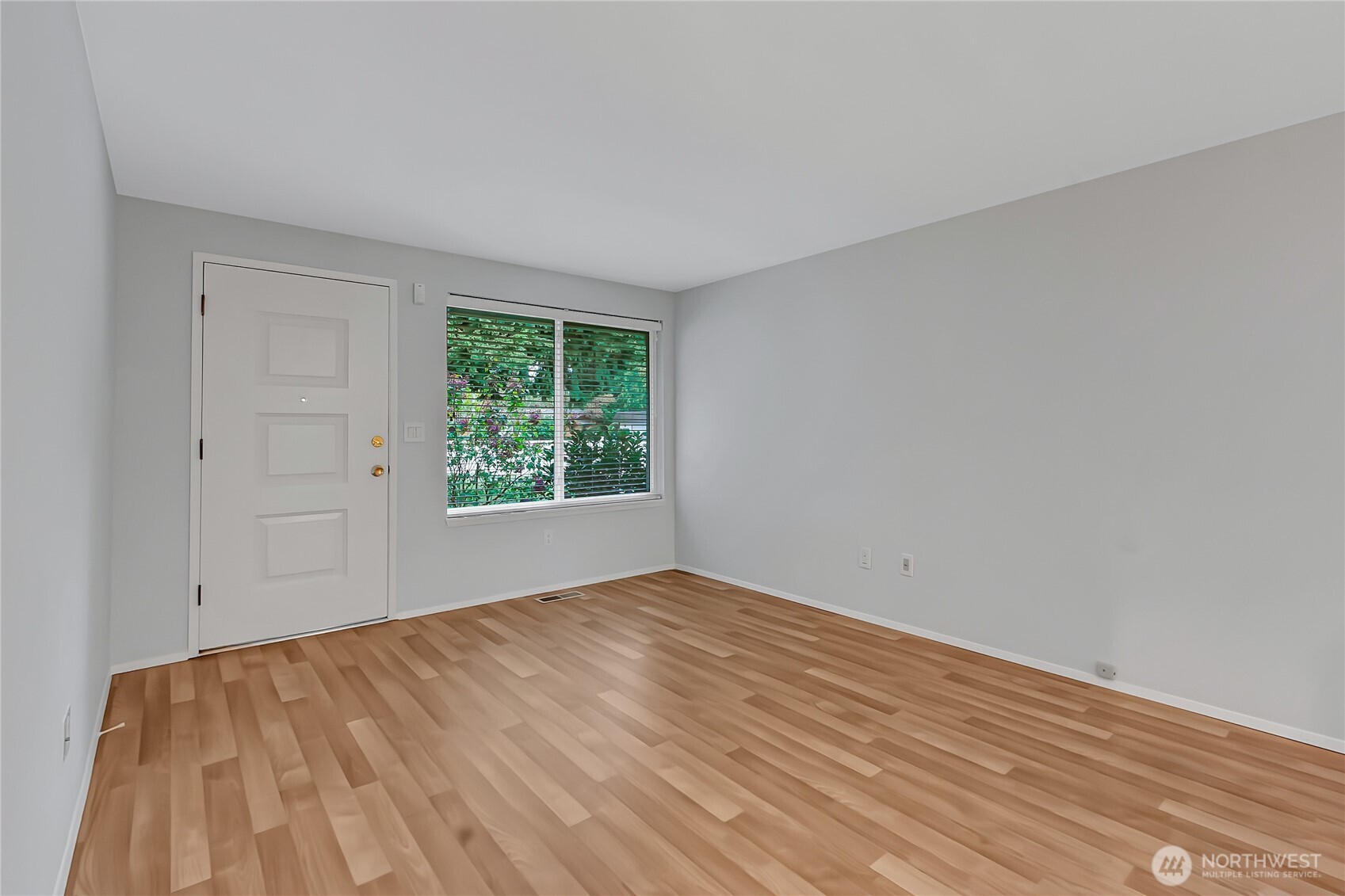 8610 Onyx Drive SW #D, Lakewood, WA 98498