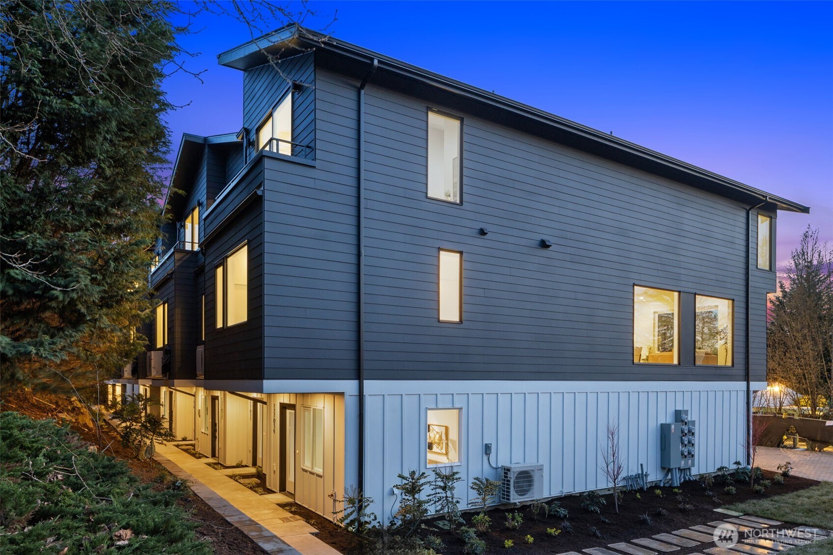 12701 NE 144th ST #D , Kirkland, WA 98034