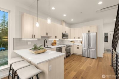 12701 NE 144th ST #D , Kirkland, WA 98034 - Photo 4