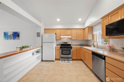 1705 Wildflower Way , Sedro Woolley, WA 98284 - Photo 9