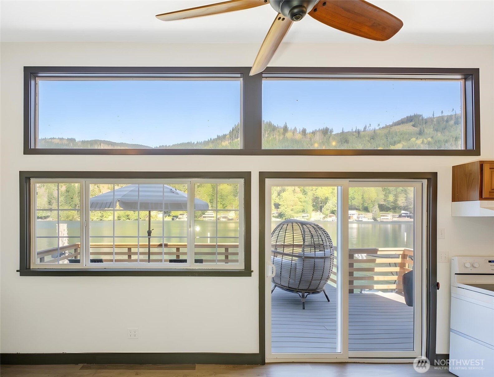570 S Shore Road , Port Angeles, WA 98363