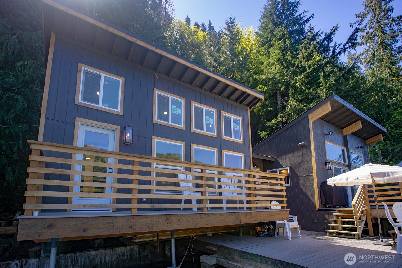 570 S Shore Road , Port Angeles, WA 98363
