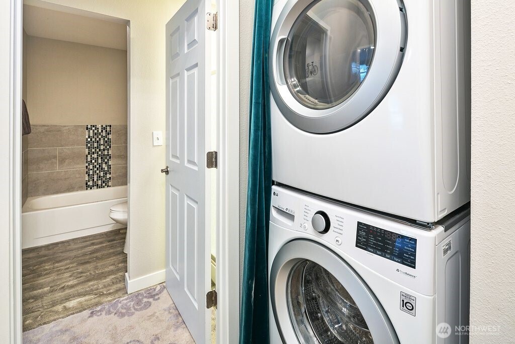 1431 NW Richmond Beach Road #1, Shoreline, WA 98177