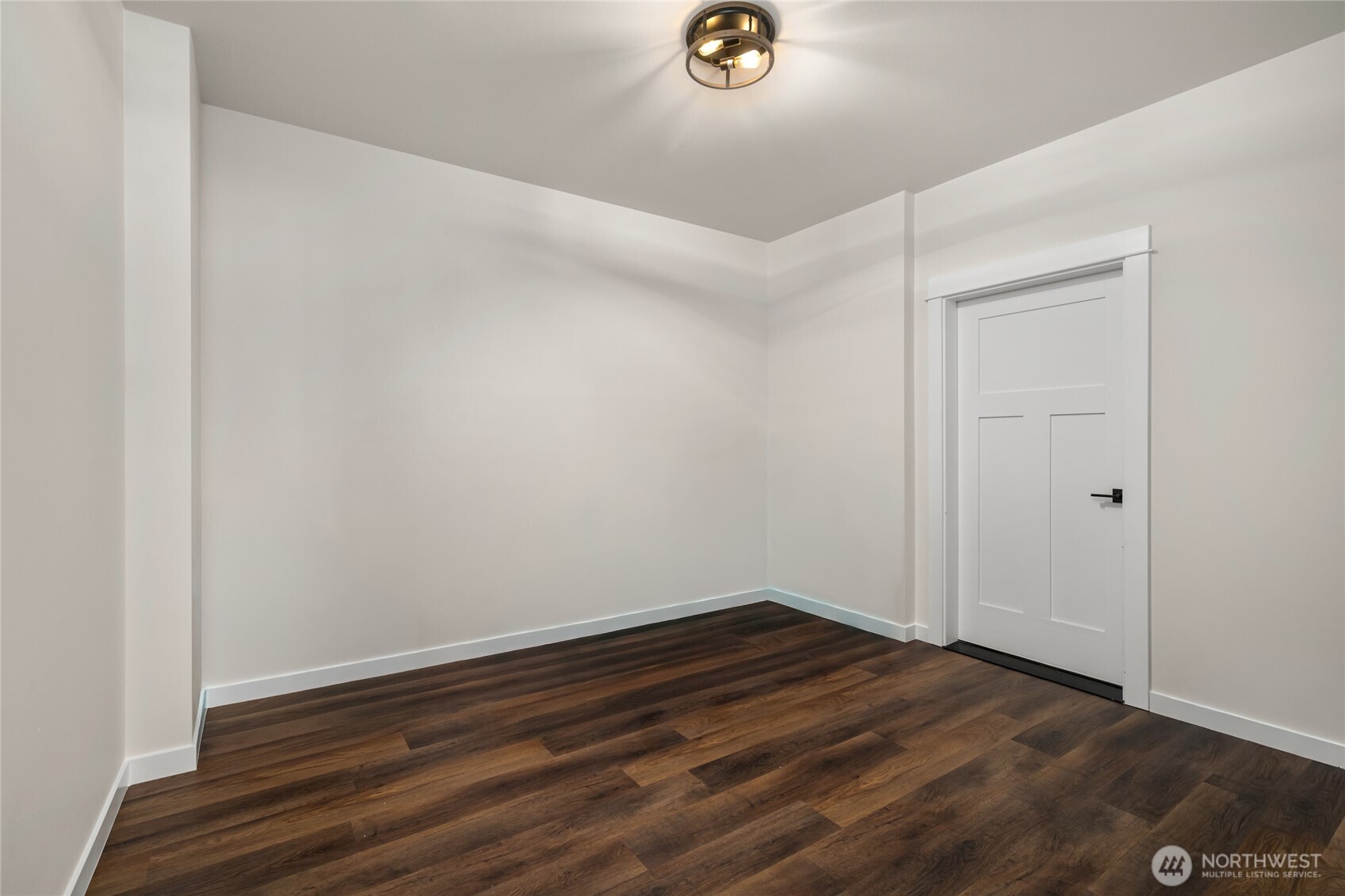 17345 Olympic Pl , Mount Vernon, WA 98274