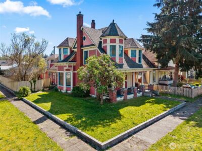 726 E Street , Centralia, WA 98531