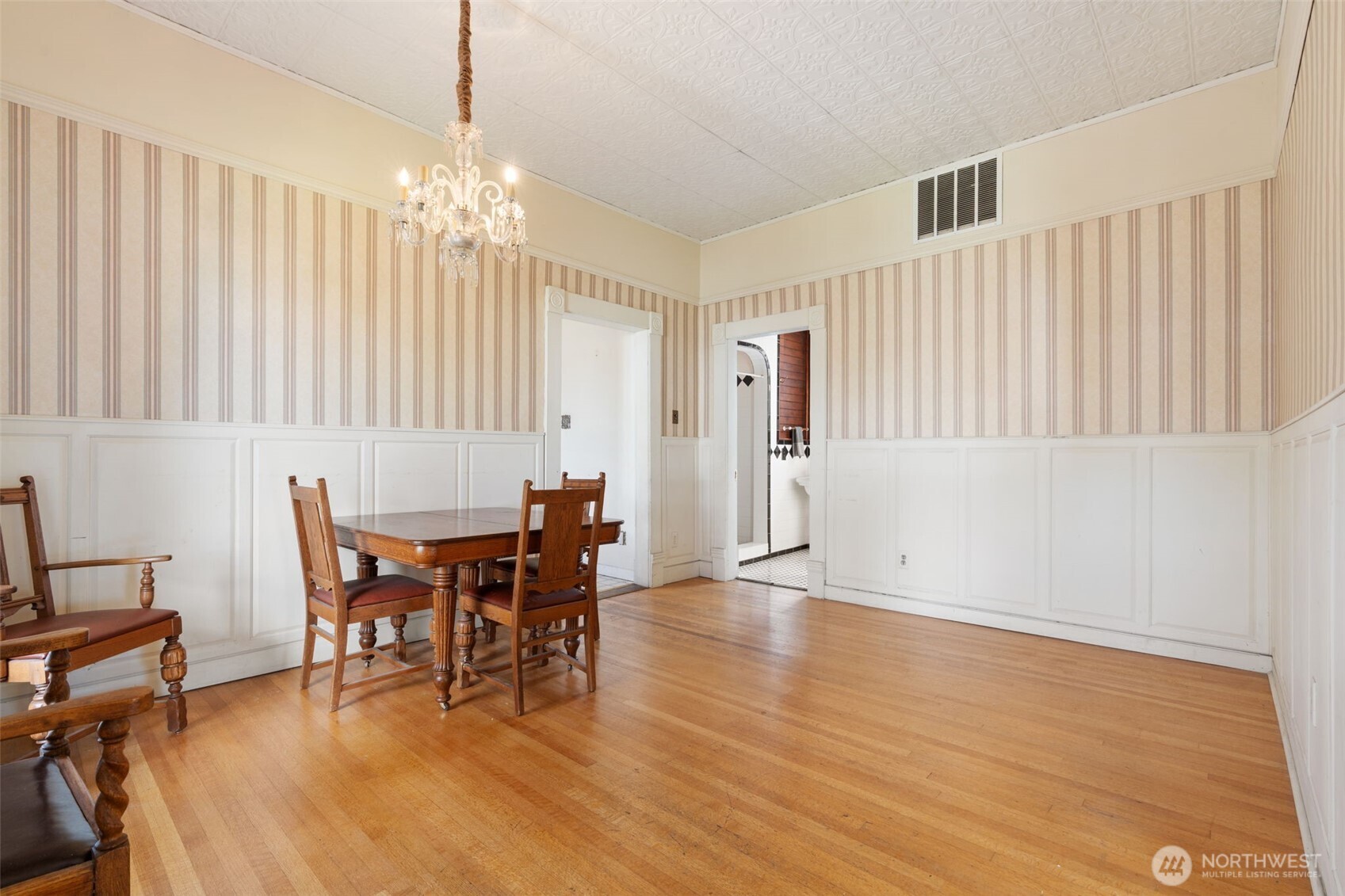 726 E Street , Centralia, WA 98531