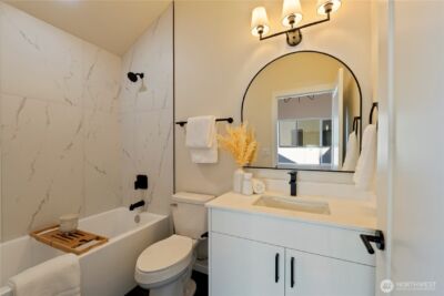 10330 14th Avenue NW, Seattle, WA 98177 - Photo 9