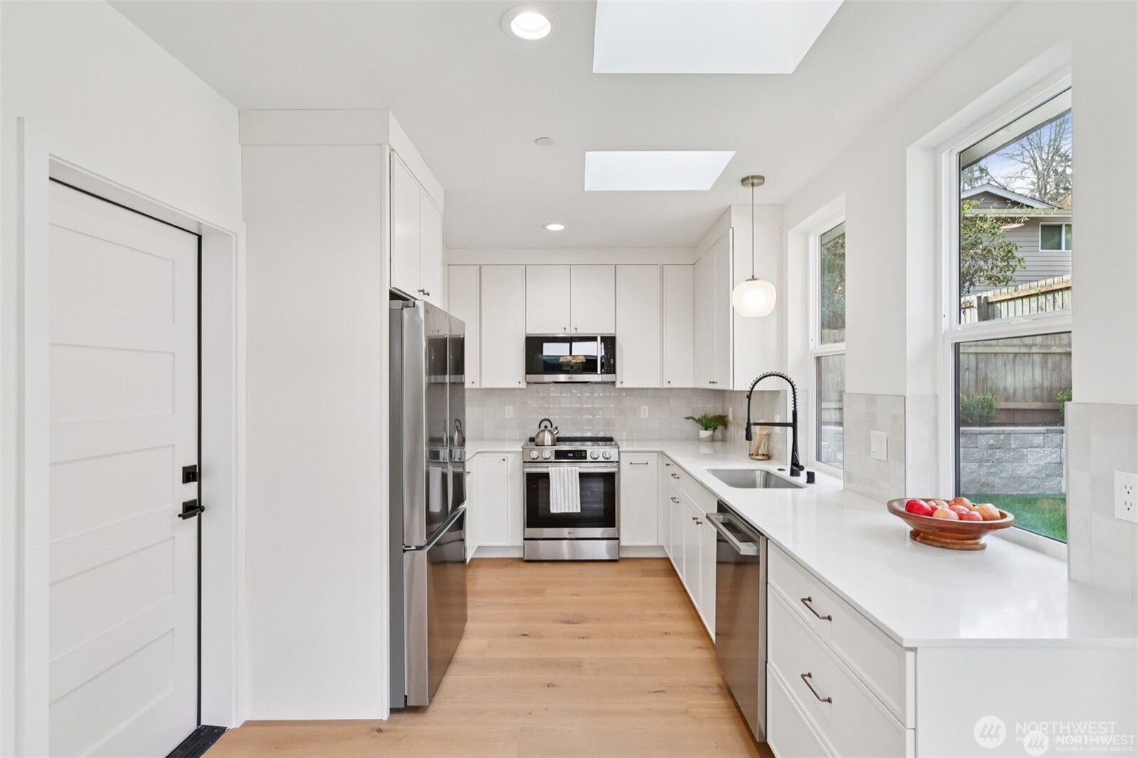 20205 5th Avenue NW, Shoreline, WA 98177