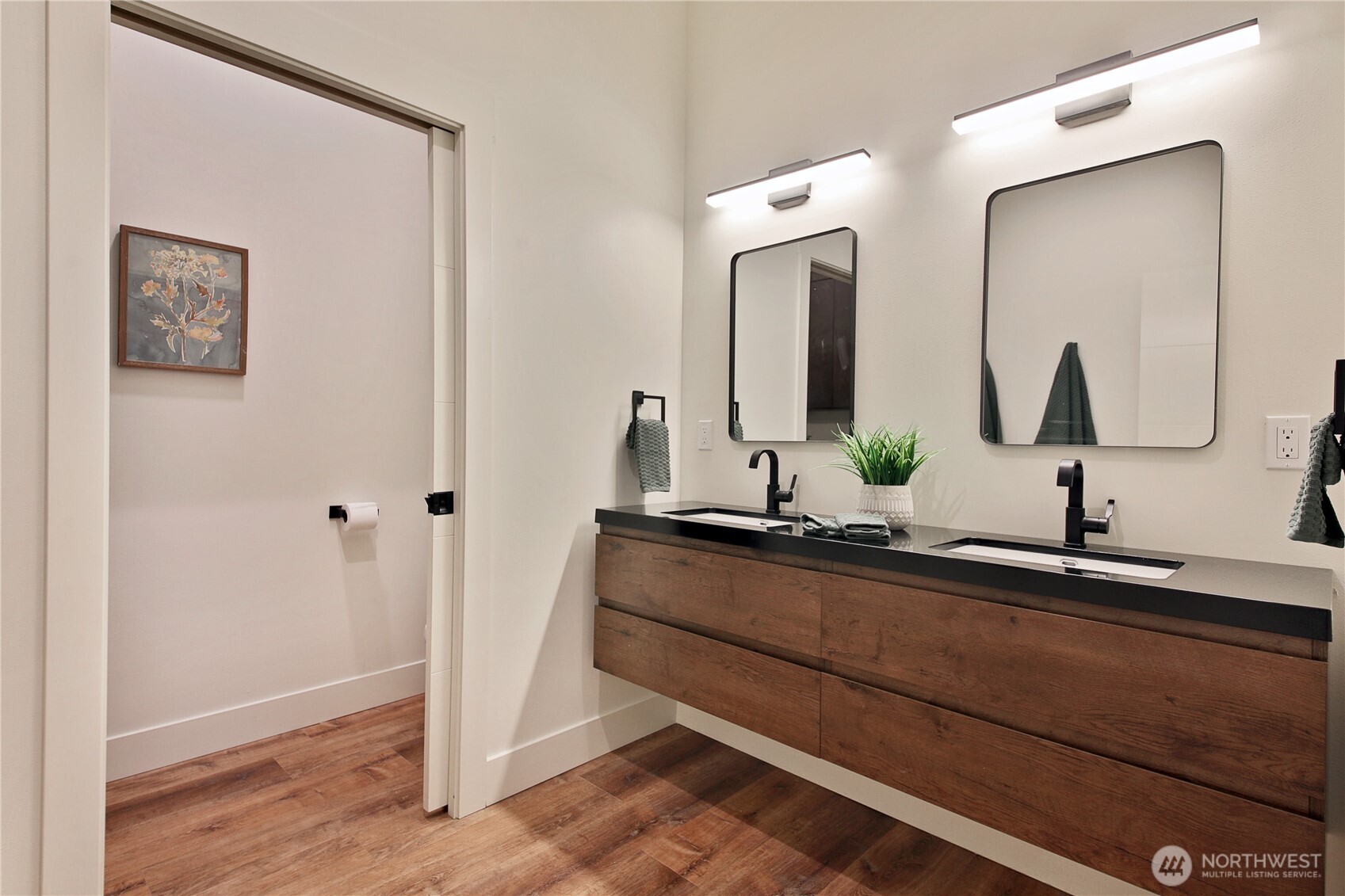 5639 Morningtown Place , Freeland, WA 98249